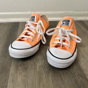 Converse All Stars Chuck Taylor low - EUR 39 US 8 neon orange NWOT